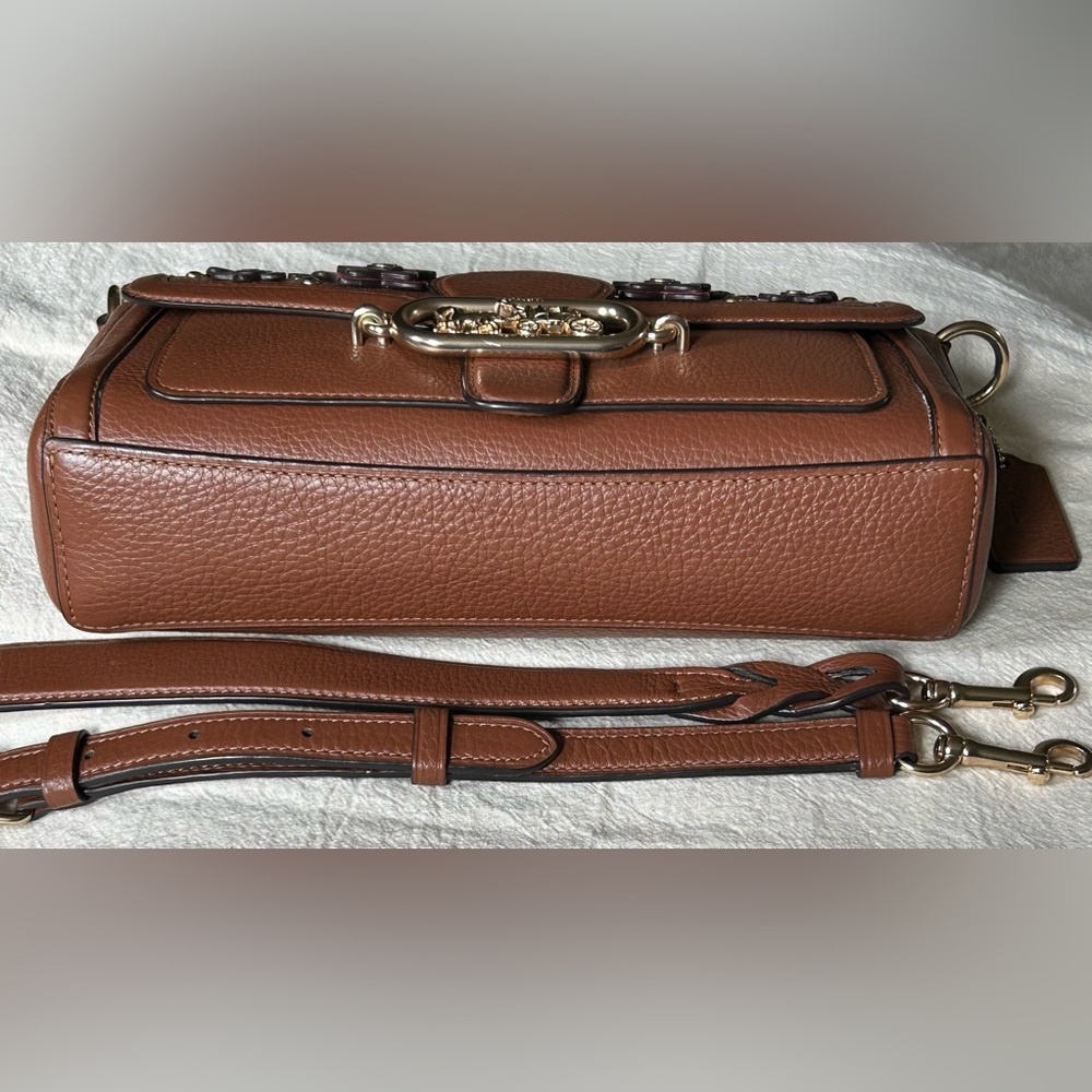 COACH Jade Pebble Leather w/Daisy Appliqués 2Way Shoulder/XBody Bag - Picture 6 of 12